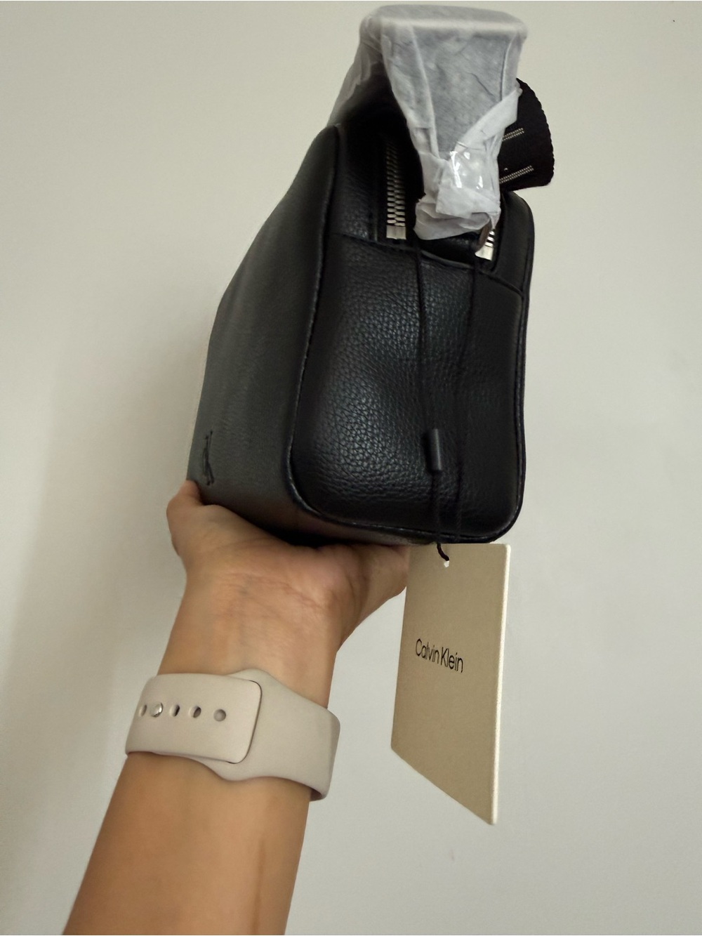 Calvin Klein Crossbody bag| Brand New - Picture 8 of 10
